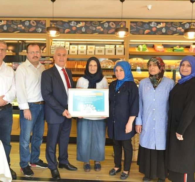 72cd7e78-acb7-41bc-a0d2-f7015c4a0fe4